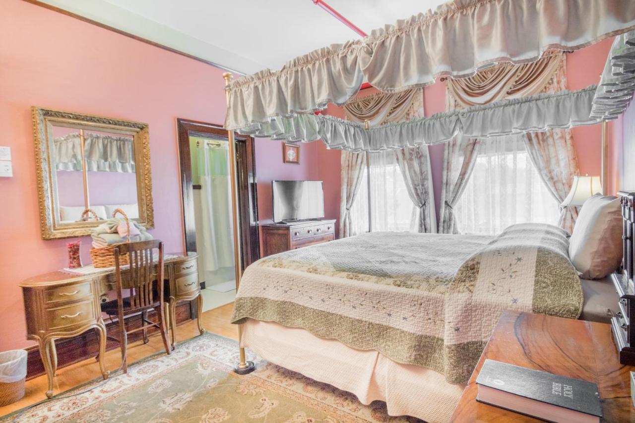 ווינטר גארדן The Edgewater Hotel מראה חיצוני תמונה