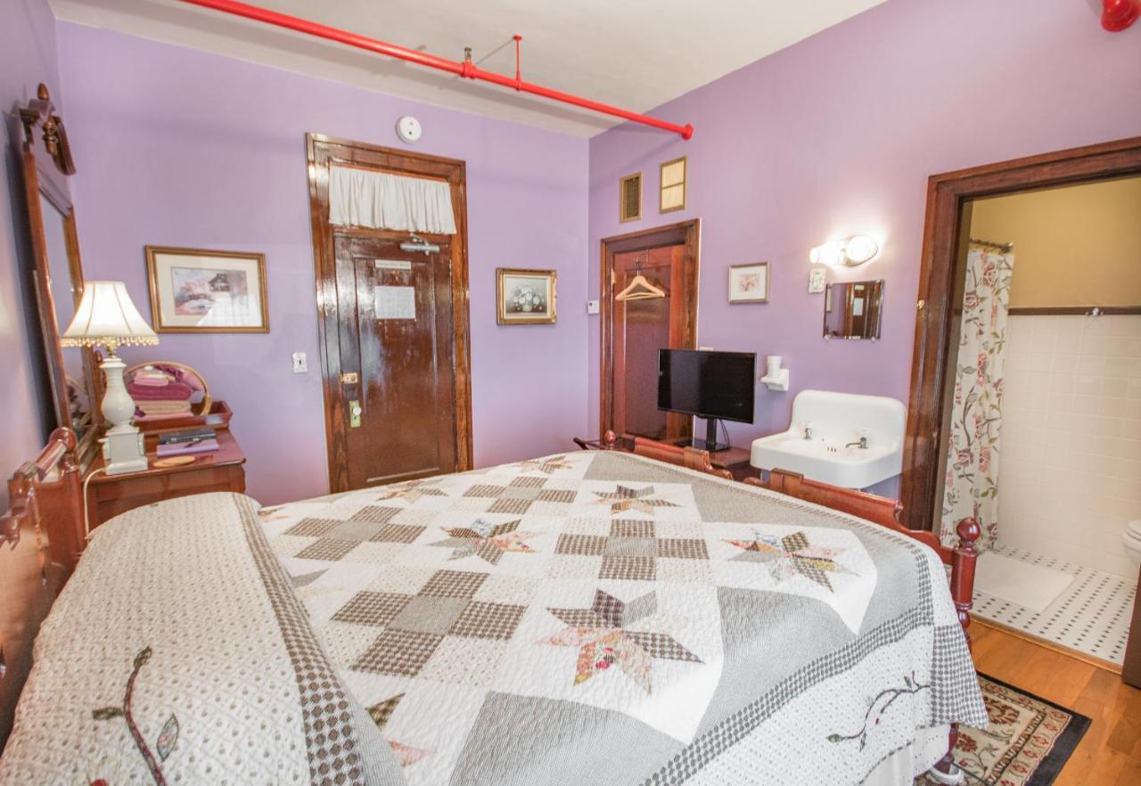 ווינטר גארדן The Edgewater Hotel מראה חיצוני תמונה