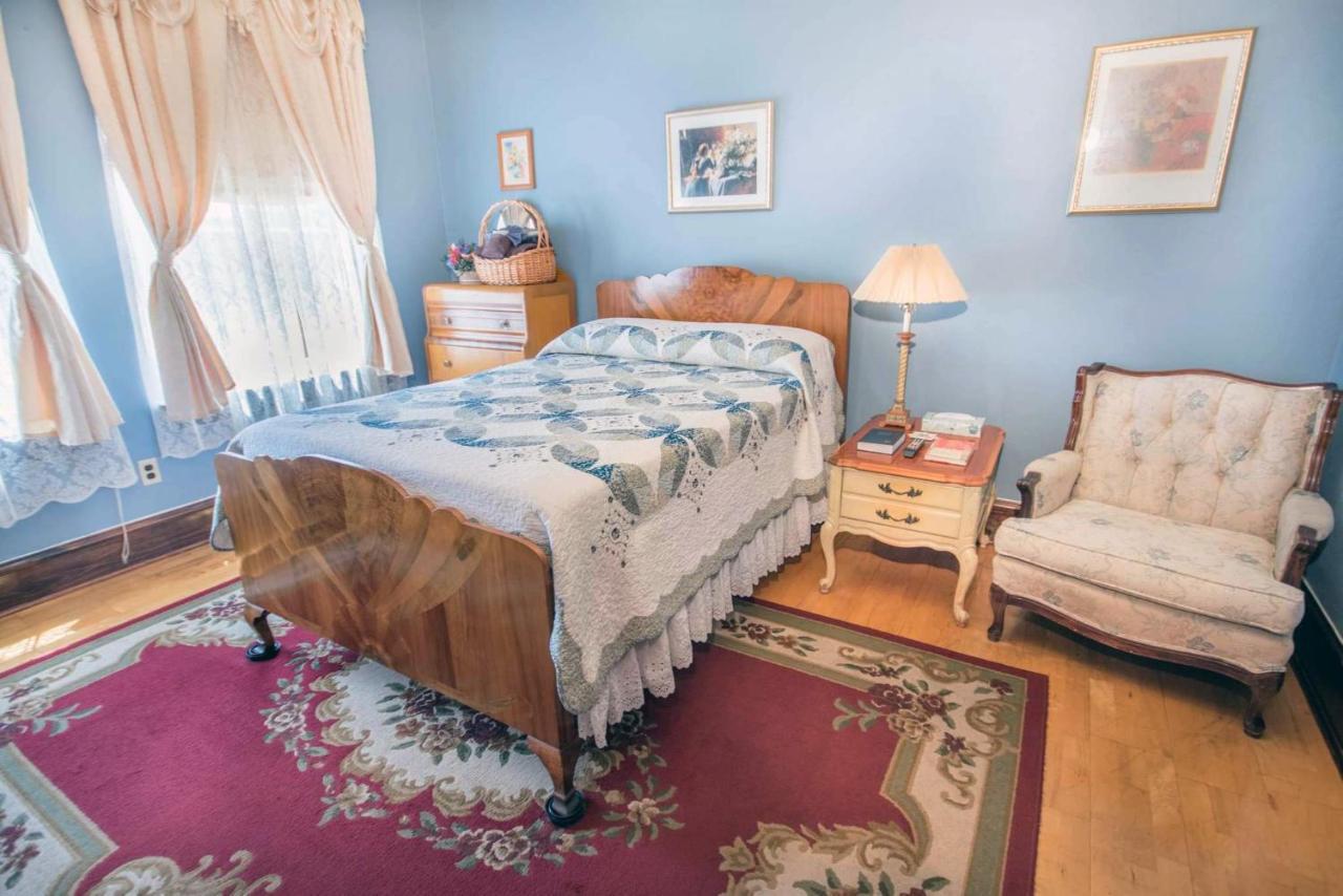 ווינטר גארדן The Edgewater Hotel מראה חיצוני תמונה