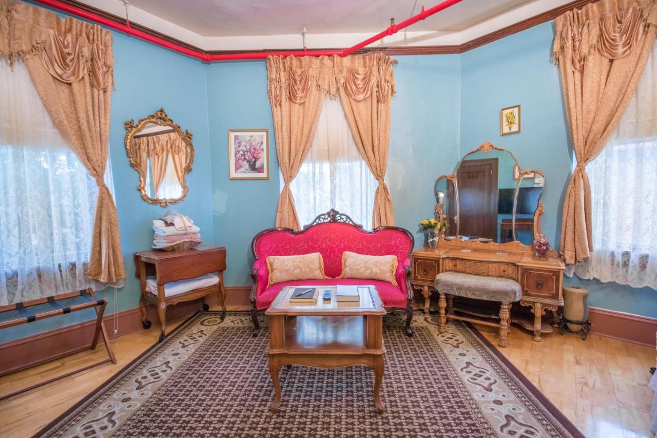 ווינטר גארדן The Edgewater Hotel מראה חיצוני תמונה