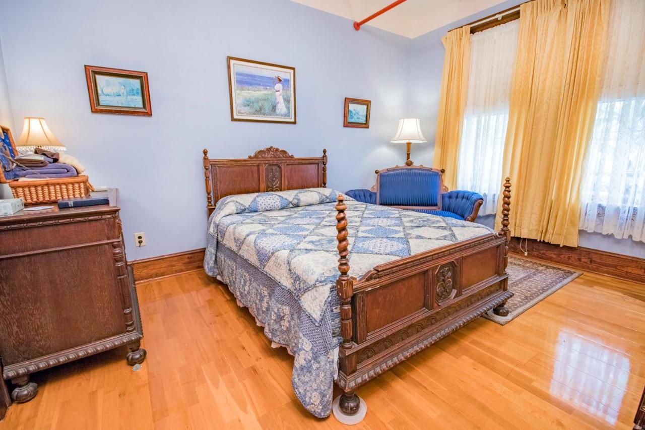 ווינטר גארדן The Edgewater Hotel מראה חיצוני תמונה