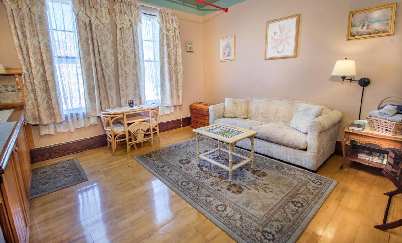 ווינטר גארדן The Edgewater Hotel מראה חיצוני תמונה